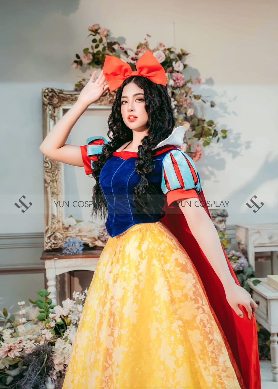 Trang Phục Công Chúa Bạch Tuyết Váy Ngắn Vải Nhung Giá Tốt - BBCosplay.com